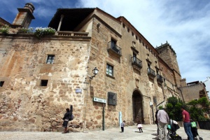 Palacio de Mirabel