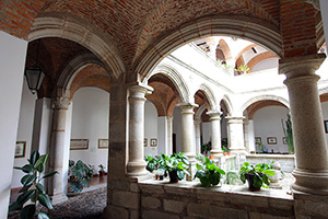 B_CONVENTO_DE_MADRE_DE_DIOS_CORIA_04
